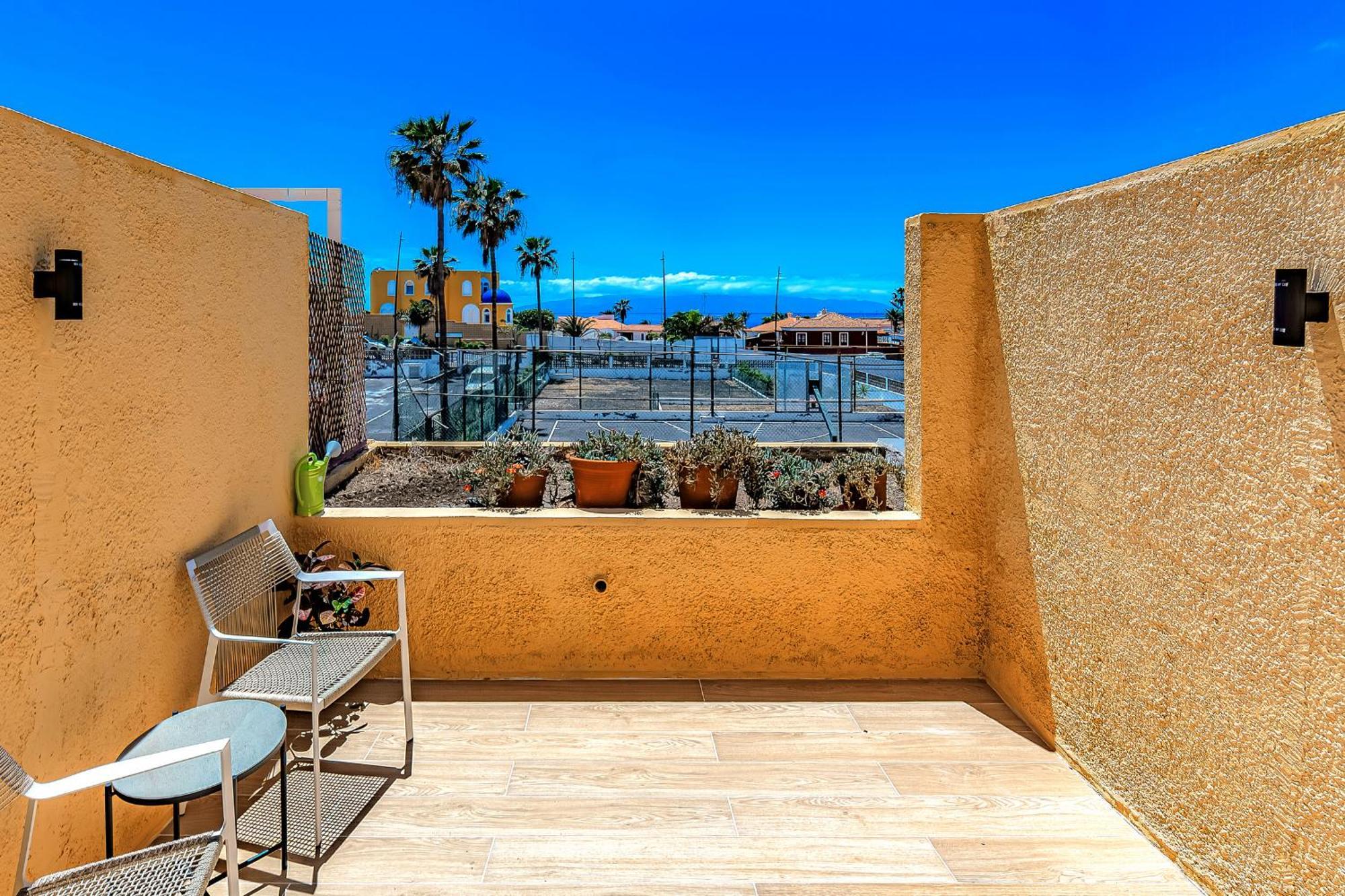 Newly Renovated Studio 2 Min From Playa La Arena Puerto de Santiago  Eksteriør billede